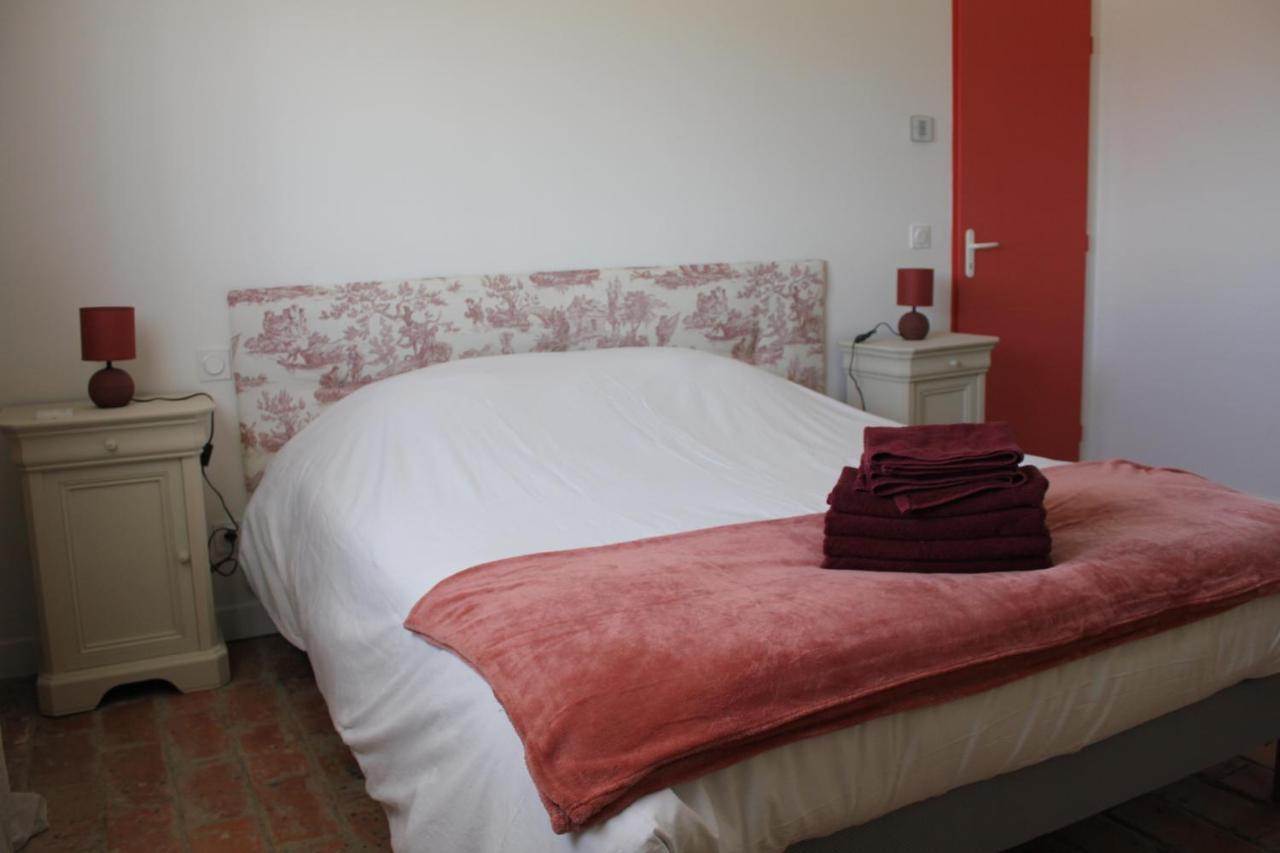 Gite De Charme Pour 10 Personnes Camélas Exterior photo